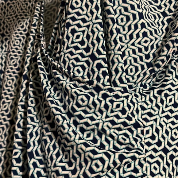 Top - Picture 5 of 5